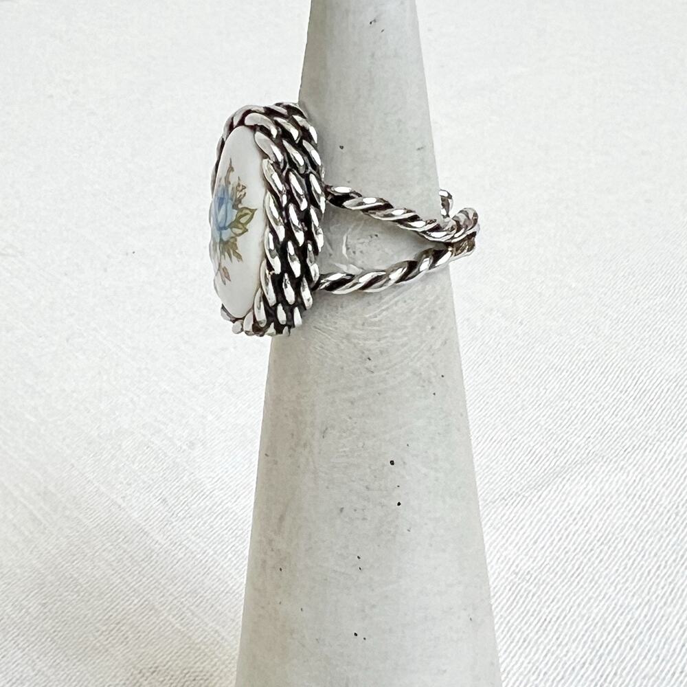 Sarah Coventry Ring Blue Rose Braided Rope Band Silver Tone Adjustable Cottage - Picture 4 of 9